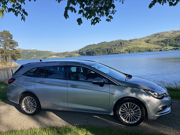 Opel Astra 4 of 5