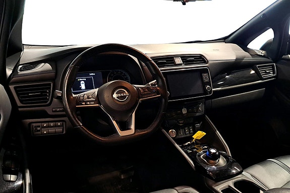 Nissan Leaf 6 of 27