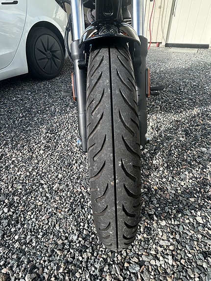 Royal Enfield Meteor 350 8 of 10
