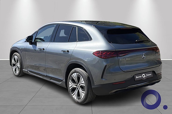 Mercedes-Benz EQE SUV 3 of 5