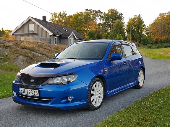 Subaru Impreza 4 of 5
