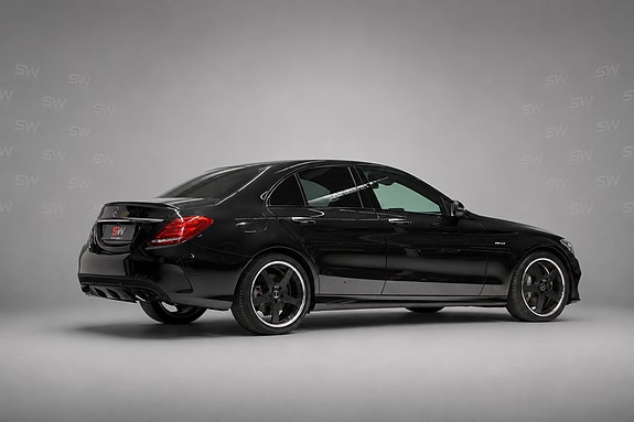 Mercedes-Benz C-Klasse 3 of 5