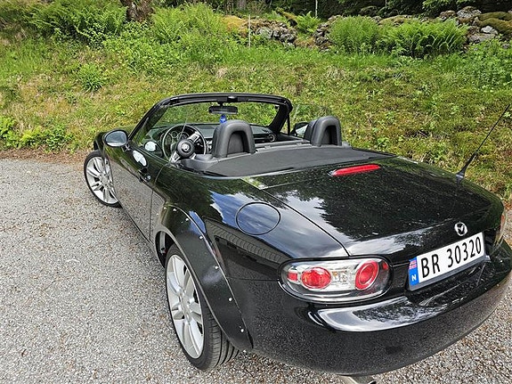 Mazda MX-5 6 of 26