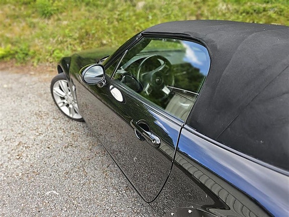 Mazda MX-5 15 of 26