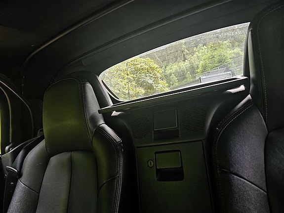 Mazda MX-5 12 of 26
