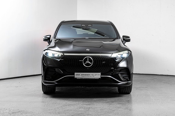 Mercedes-Benz EQS SUV 3 of 5