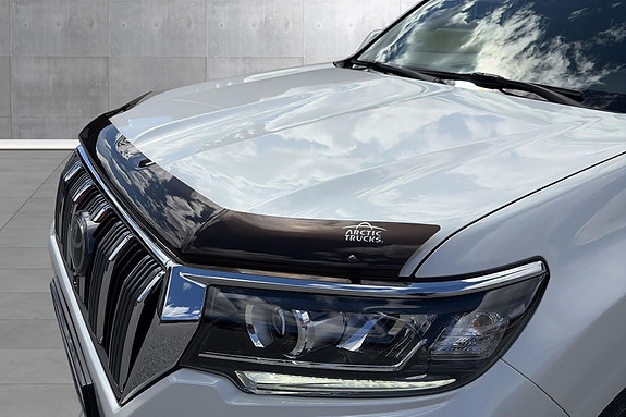 Toyota Land Cruiser 11 of 19