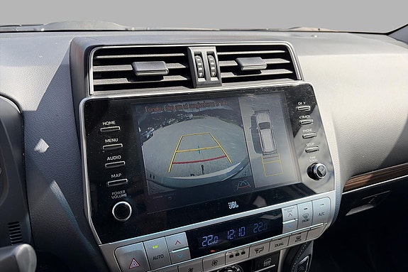 Toyota Land Cruiser 18 of 19