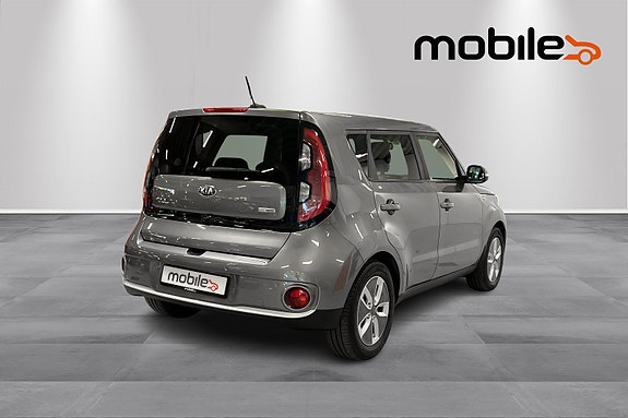 Kia Soul 3 of 5