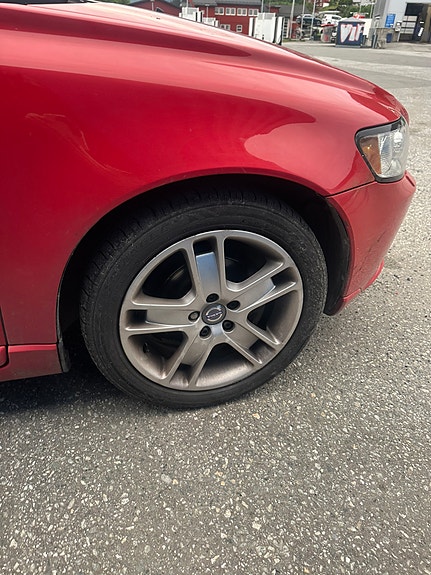 Volvo S40 5 of 5