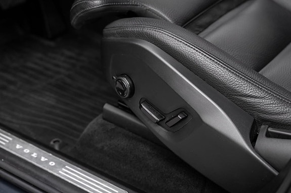 Volvo XC90 12 of 29
