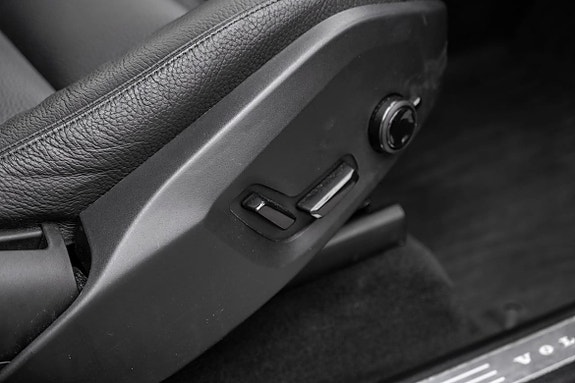 Volvo XC90 26 of 29
