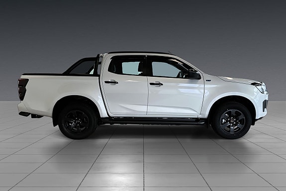 Isuzu D-max 4 of 5