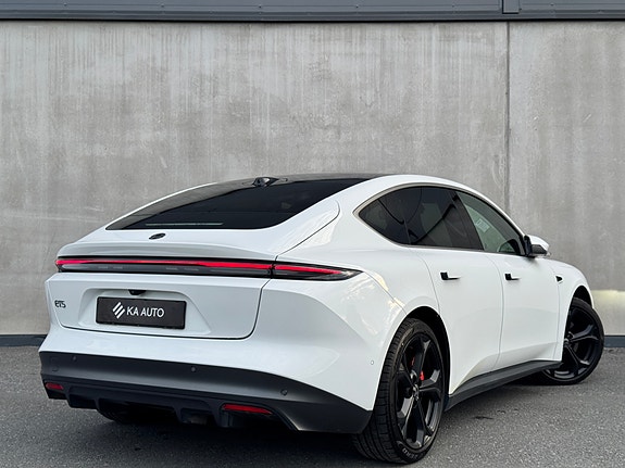 NIO ET5 12 of 30