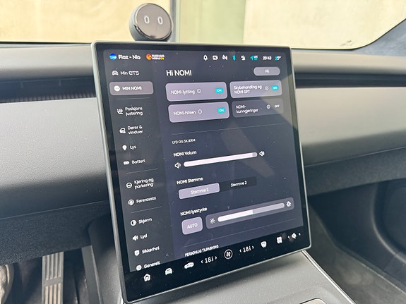 NIO ET5 25 of 30