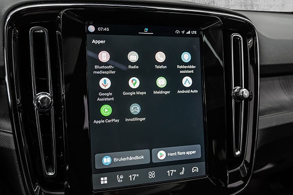 Volvo XC40 20 of 30