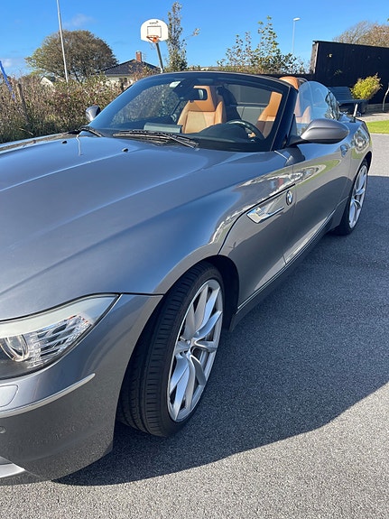BMW Z4 3 of 5
