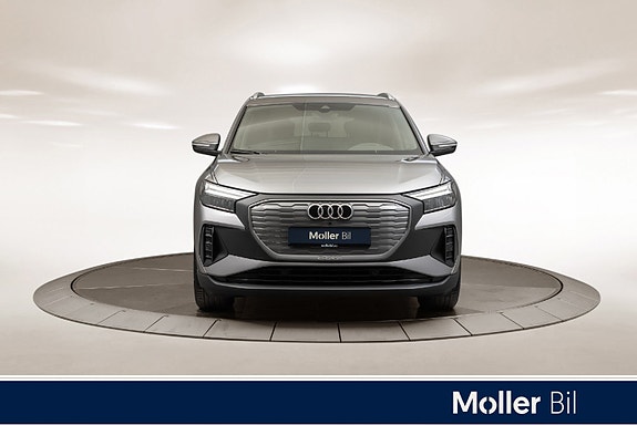 Audi Q4 e-tron 6 of 27