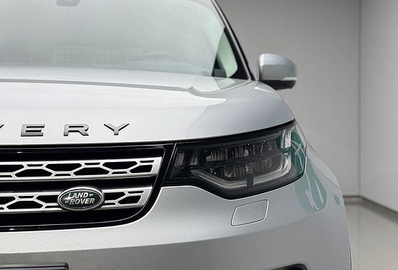 Land Rover Discovery 6 of 30