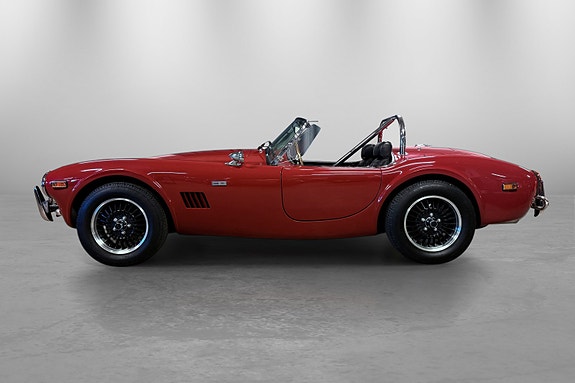 AC Cobra 8 of 30