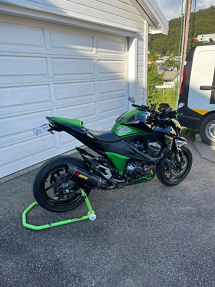 Kawasaki Z 800 3 of 15