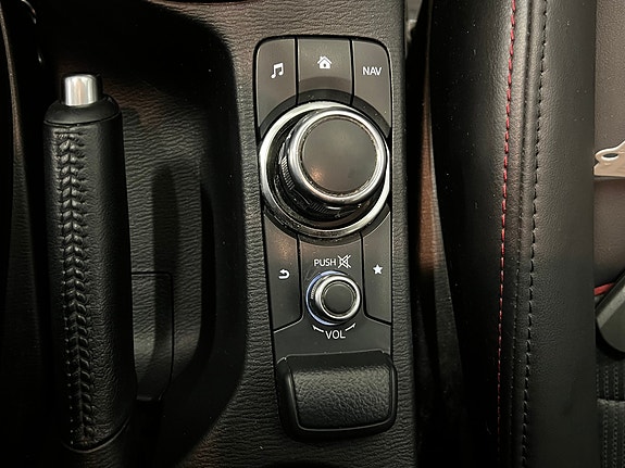 Mazda CX-3 24 of 30
