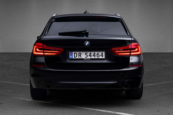 BMW 530i 8 of 29