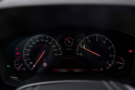 BMW 530i 10 of 29