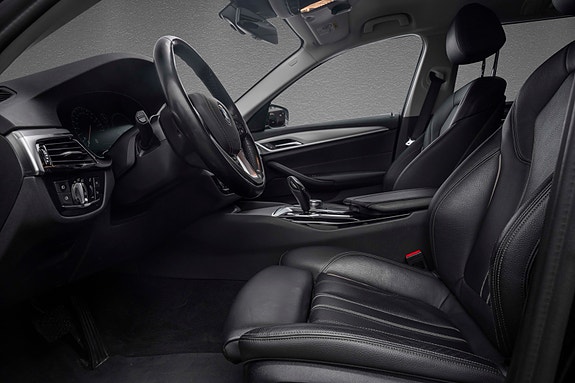 BMW 530i 14 of 29