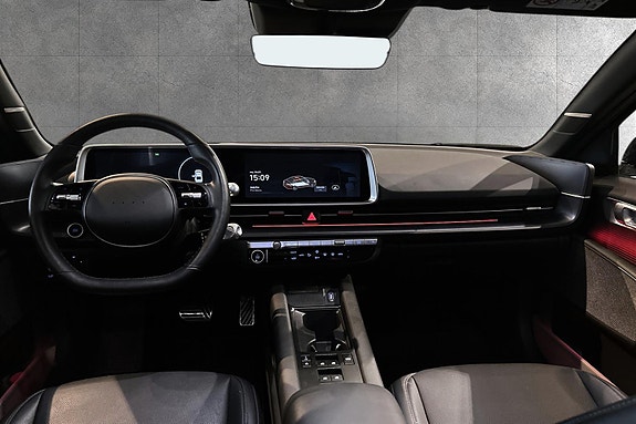 Hyundai Ioniq 6 11 of 16