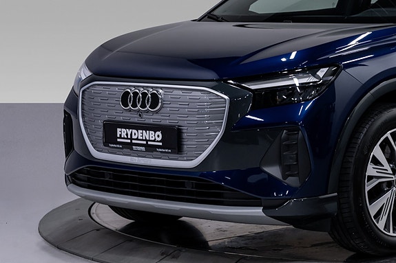 Audi Q4 e-tron 2 of 5