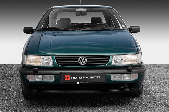 Volkswagen Passat 4 of 5