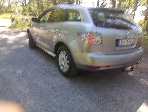 Mazda CX-7 7 of 25