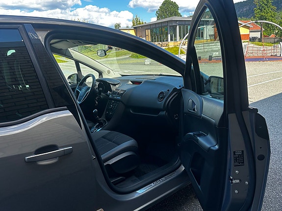Opel Meriva 24 of 26