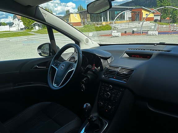Opel Meriva 23 of 26