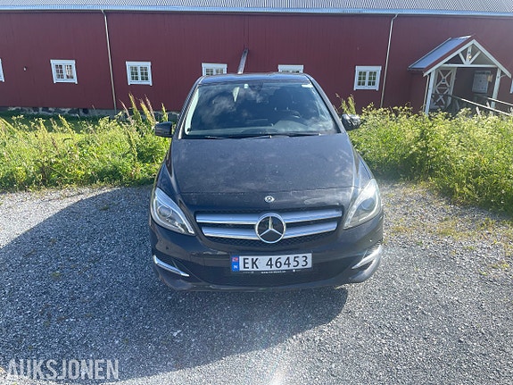 Mercedes-Benz B-Klasse 2 of 5