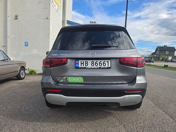 Mercedes-Benz GLB200 d 5 of 5