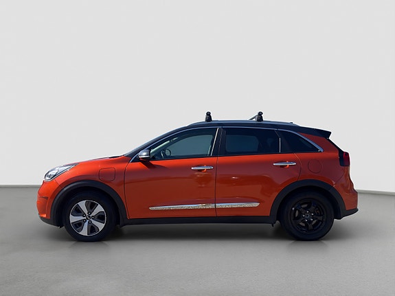 Kia Niro 2 of 5