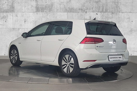 Volkswagen e-Golf VII 5 of 5