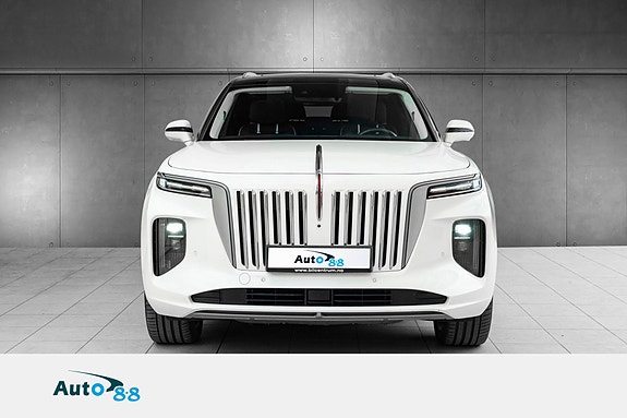 Hongqi E-HS9 3 of 5