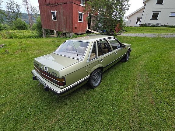 Opel Senator 4 of 30