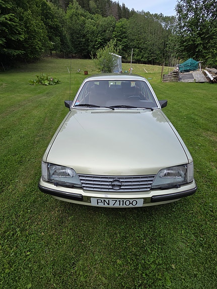 Opel Senator 3 of 30