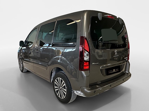 Peugeot Partner 3 of 5