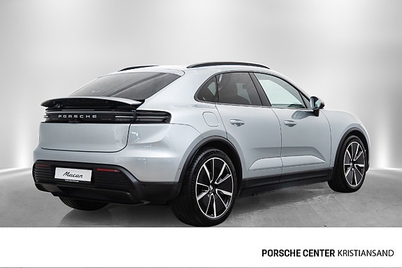 Porsche Macan 5 of 5