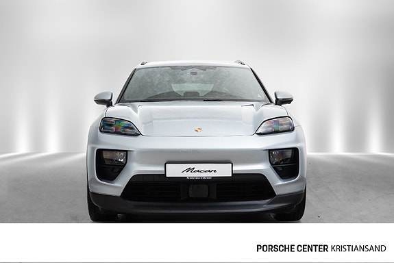 Porsche Macan 3 of 5