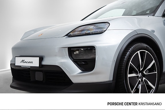 Porsche Macan 2 of 5