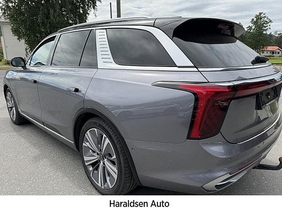 Hongqi E-HS9 5 of 5