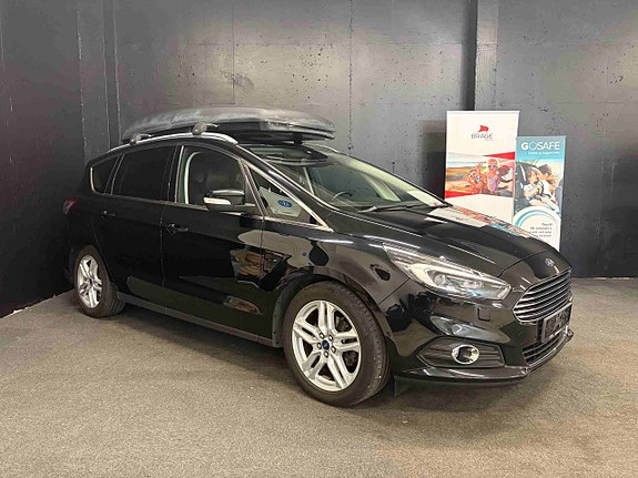 Ford S-MAX 2 of 5