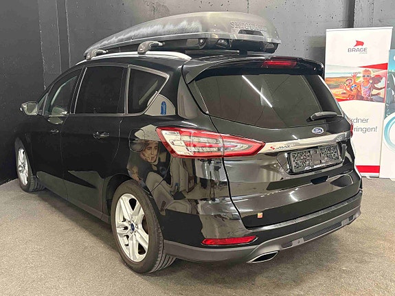 Ford S-MAX 5 of 5