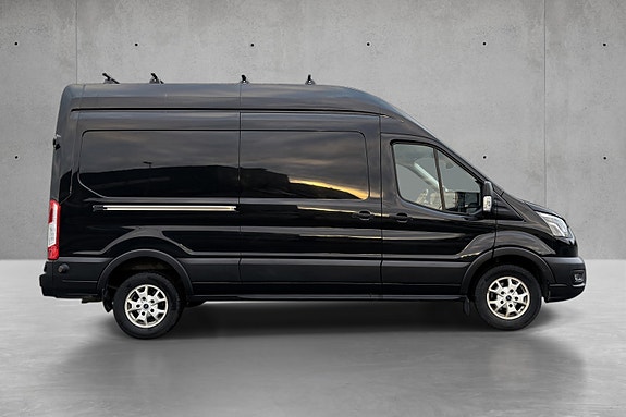 Ford Transit 2 of 22